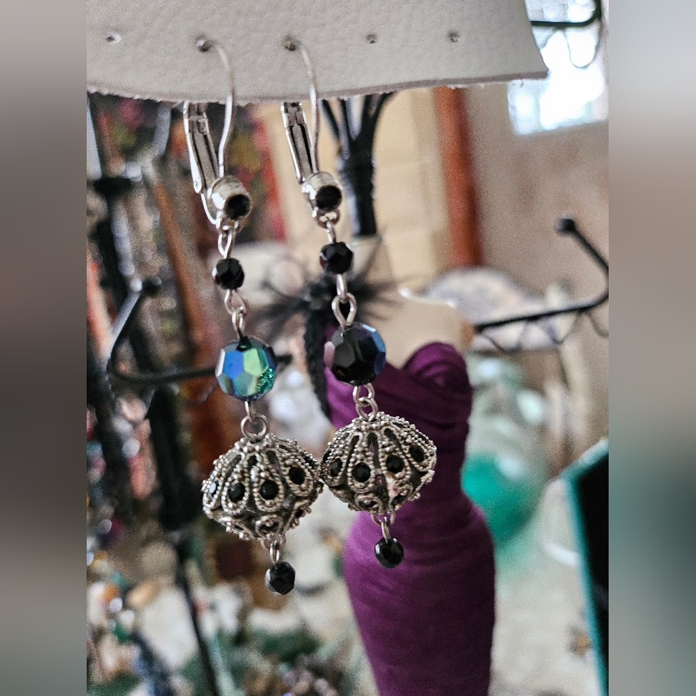 Vintage Filabree Dangle Earrings♡Pre-owned ♡
